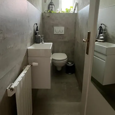Zentrale 3 Zimmer - Naehe Flughafen & Messe