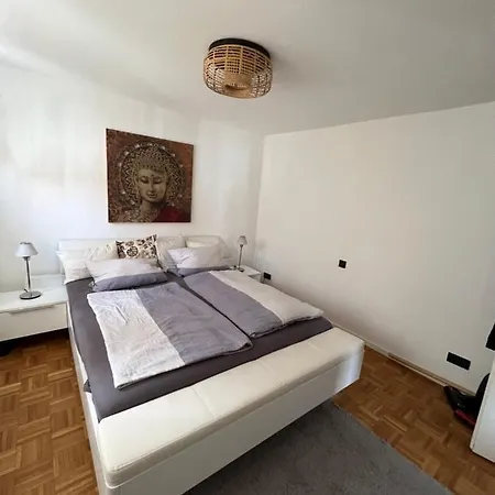 公寓 Zentrale 3 Zimmer - Naehe Flughafen & Messe Neuhausen auf den Fildern